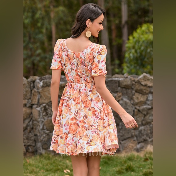 JJ’s House V-Neck Floral Orange Dress Size LX NWT🤩🤩 - Picture 2 of 6